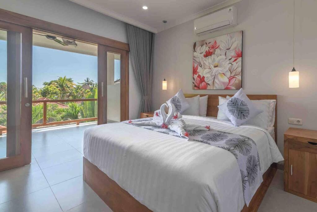Villa Royal Singaraja Екстериор снимка